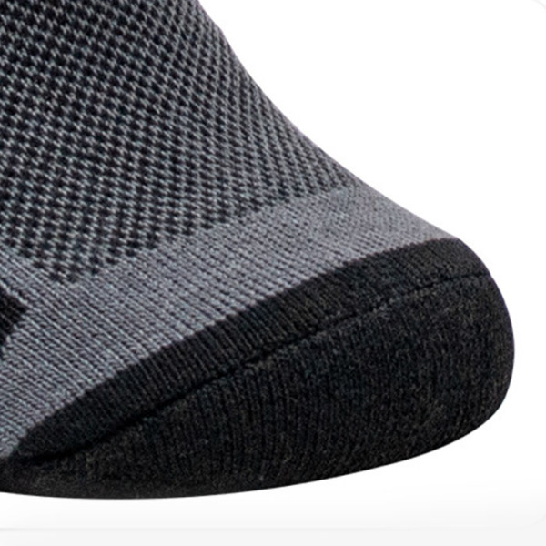 3 Pairs Sports Shock Absorption Wear Resistance Quick Dry Running Socks Test Sample
