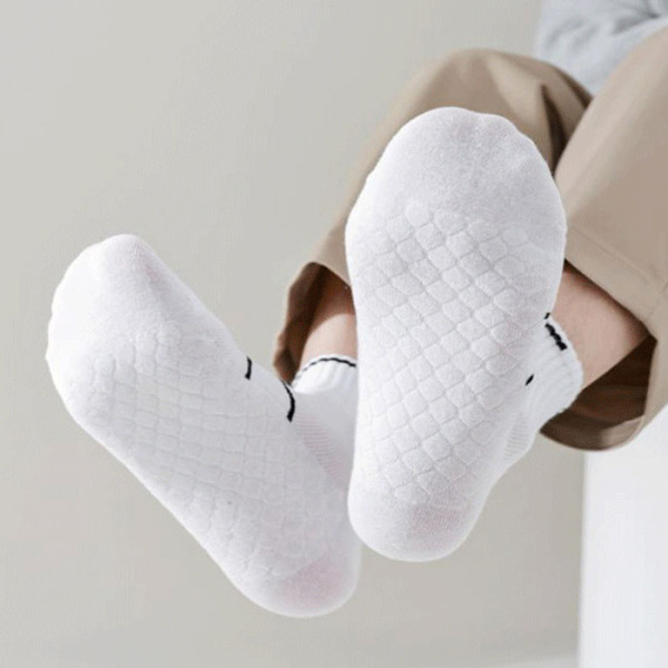 3 Pairs Professional Anti-slip Sweat Absorption Elastic Sports Running Socks Test Sample