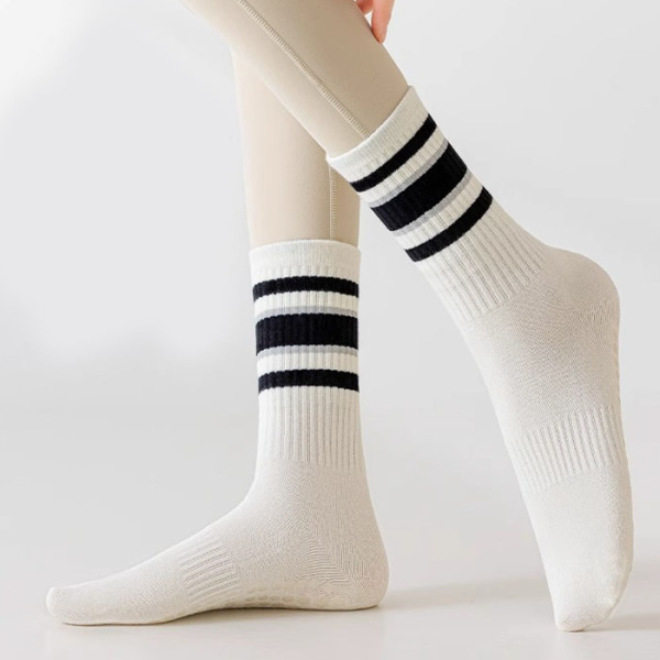 3 Pairs Non-slip Sports Grip Thick Cotton Stripe Pilates Socks Test Sample