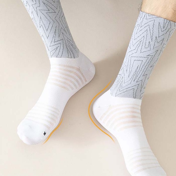 3 Pairs Reflective Night Breathable Wear-resistant High Elastic Cycling Socks Test Sample