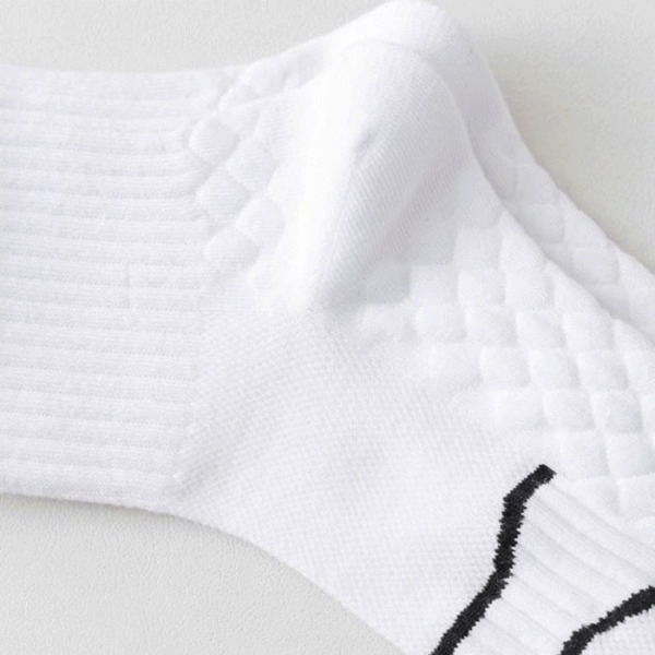 3 Pairs Professional Anti-slip Sweat Absorption Elastic Sports Running Socks Test Sample