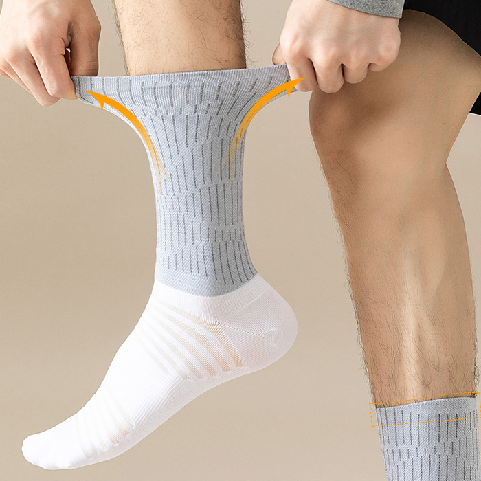 3 Pairs Reflective Night Breathable Wear-resistant High Elastic Cycling Socks Test Sample