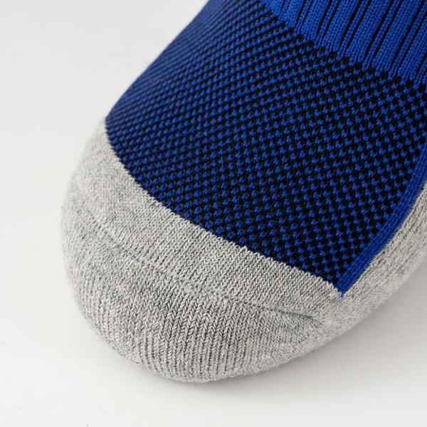 3 Pairs Thick Mesh Breathable Non-slip Grip Football Socks Test Sample