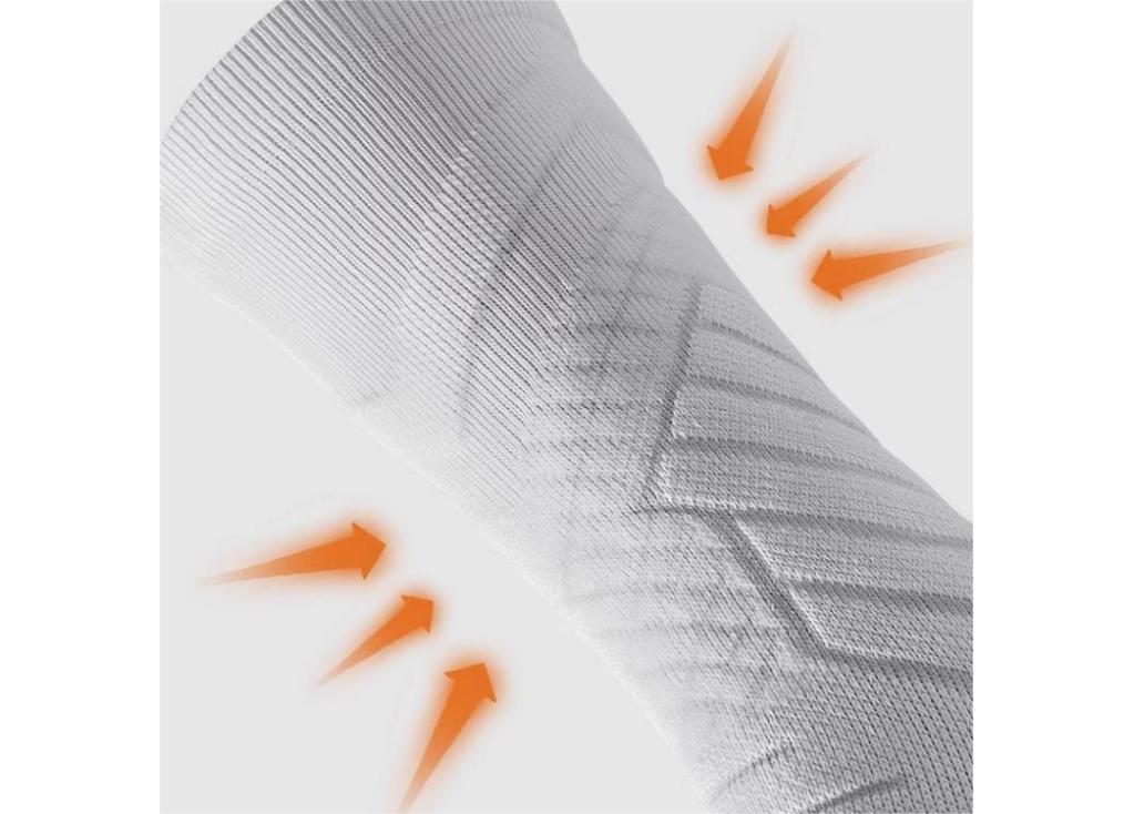 Optimizing Team Identity with Custom Socks Featuring Words and Logos