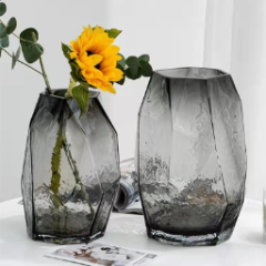 Cheap Wholesale Custom Modern Nordic crystal vase Home Decoration Clear Tall Wedding Glass Vase