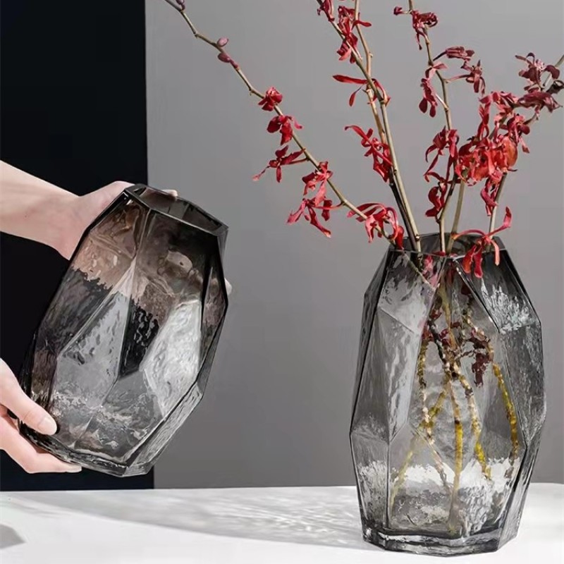 Cheap Wholesale Custom Modern Nordic crystal vase Home Decoration Clear Tall Wedding Glass Vase