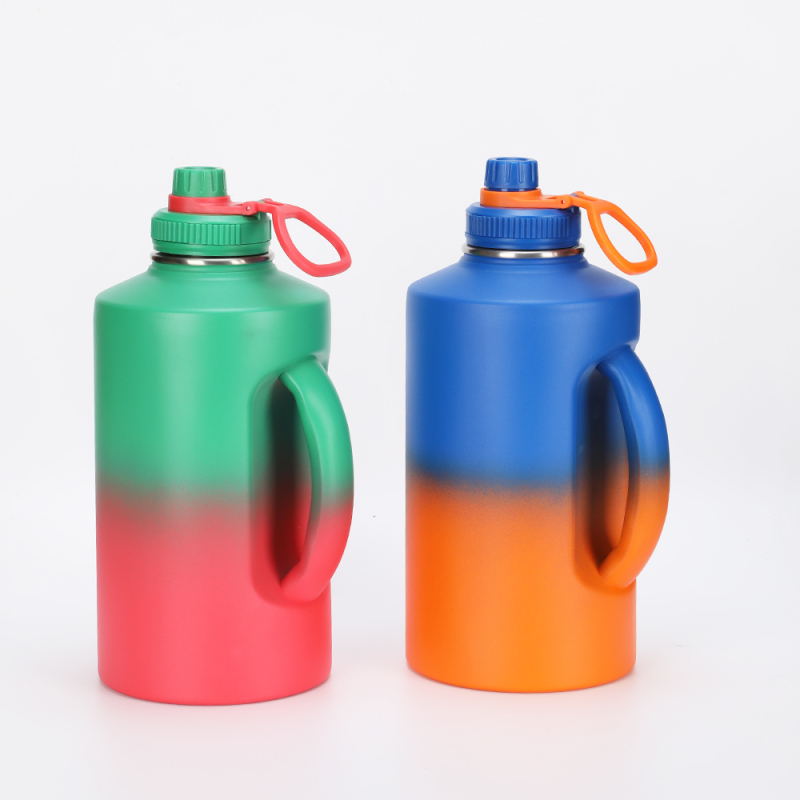 Factory Wholesale Stainless Steel Vacuum Insulated Water Jug 2.2L Gallon Craft Beer Growler Water bottle with handle straw lids