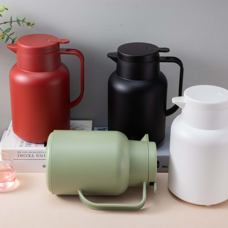 New arrival nordic style large capacity 1.5L double wall vacuum glass inner plastic water kettle