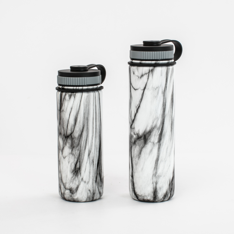 Frasco de botella de agua de acero inoxidable Aqua favorito, 24 horas de frío, funcionamiento al aire libre, aislamiento térmico, respetuoso con el medio ambiente