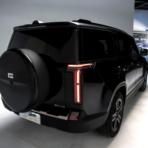 2023 BAW BAIC 7 Seaters 1.5T 4WD AWD Polar Stone Jishi 01 EV Electric Cars For Sale