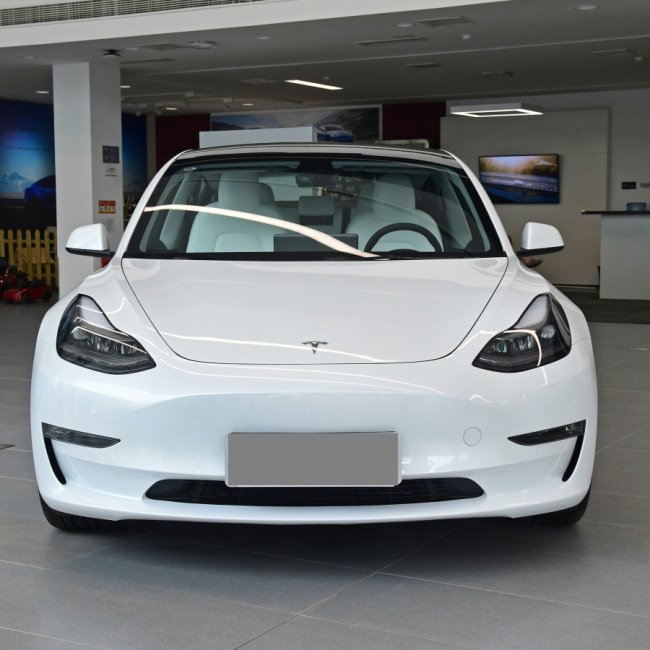 China NEW Tesla Model 3 675Km 5 Seater Sports Ev Car New Energy Vehicles Electric Cars For Adult