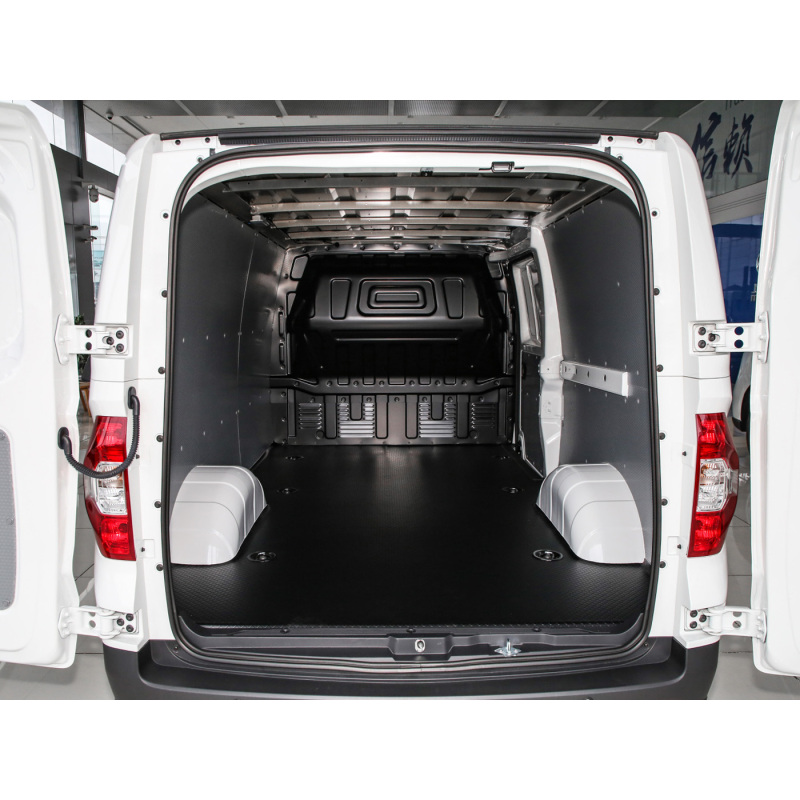 In Stock China Shangqi Maxus Ev30 Long Range Cargo Electric Car New Energy Vehicle