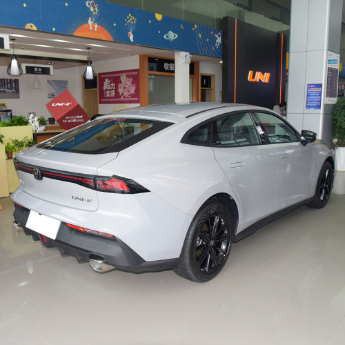 Hot Selling Changan Univ 1.5T 2.0T 2023 New Cars Changan UNI-V Gasoline Car for Sale