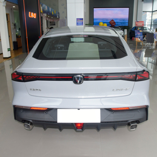 Hot Selling Changan Univ 1.5T 2.0T 2023 New Cars Changan UNI-V Gasoline Car for Sale