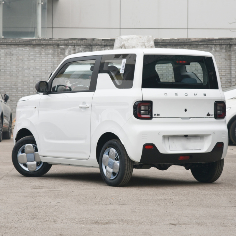 2023 Hot Sale China Made Geely Panda Mini Car 200KM Mini Auto Electrico Geely Panda Mini EV Car New Energy Vehicles
