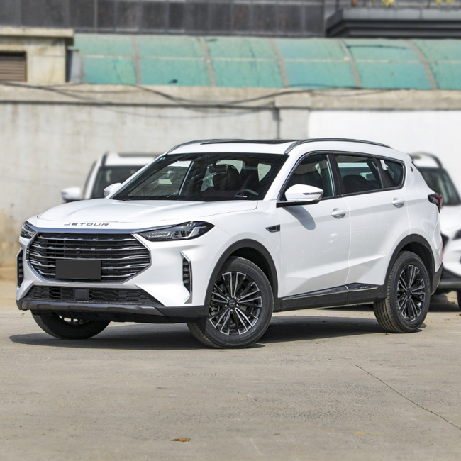 China Chery Jetour X70Plus 2023 Luxury 1.5T 7 Seats Gasoline Auto Jetour X70 Plus Best Suv Car For The Money