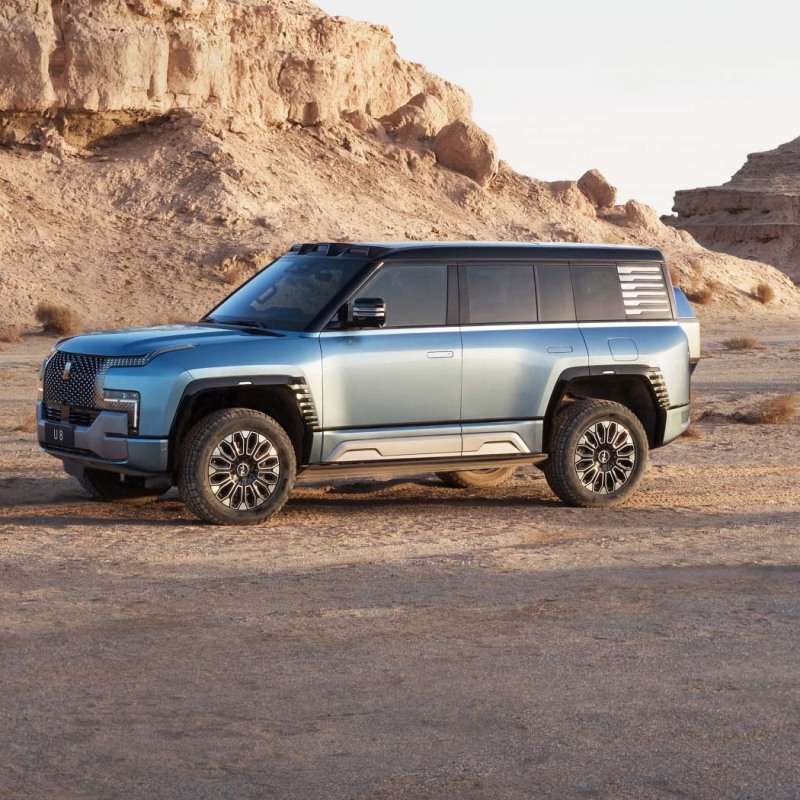 2023 New Released Yangwang U8 Luxury Four Motor 4wd Electric New Cars For Adult