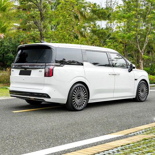 2023 4wd Awd 702km Range Zeekr 009 New Energy Vehicle Electric Cars for sale