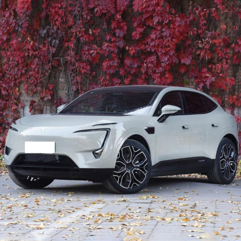 China Brand Avatr 11 680km 555km Range New Energy Vehicle Electric Cars Avatr For Sell