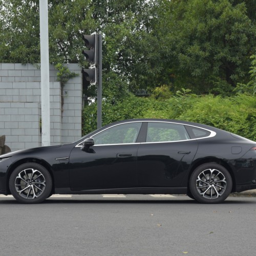 China High Speed 2023 Xpeng P5 P7i Flying New 4 Wheel Electric Cars For Sale