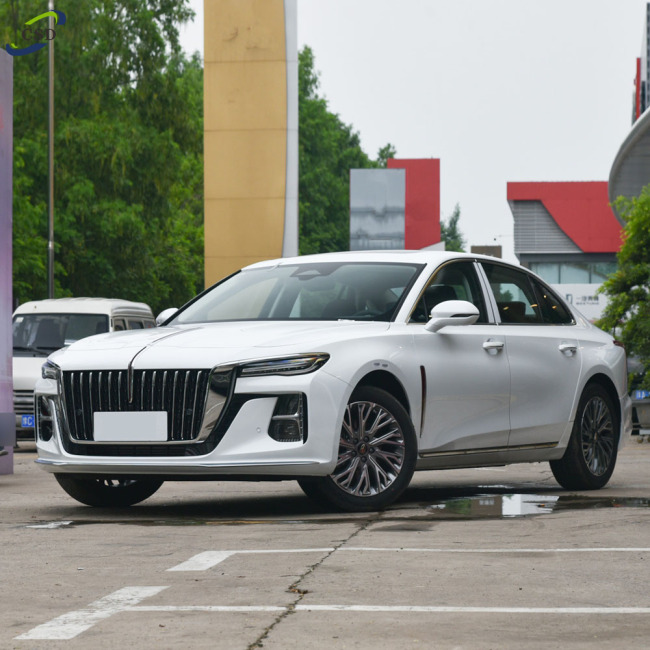 Factory Cheap Price Hongqi H5 Sedan 2023 Automatic Petrol Gasoline Cars Made In China