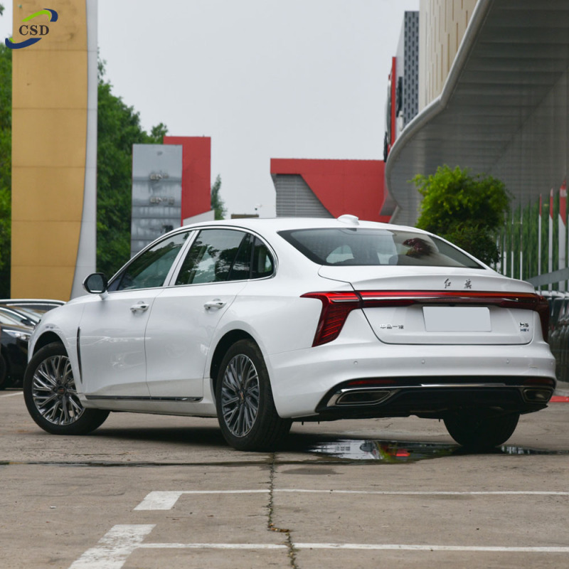 Factory Cheap Price Hongqi H5 Sedan 2023 Automatic Petrol Gasoline Cars Made In China