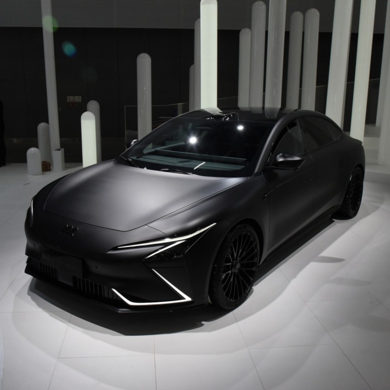 Zhiji IM L7 2023 675km Elite 5seats RWD New Energy Vehicles EV Electric Car For Sale