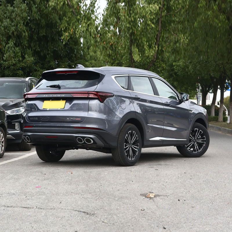 2024 Luxury Chery Jetour X70 Plus 2023 Edition Black 1.5T 7 Seats Jetour X70 Plus New Car
