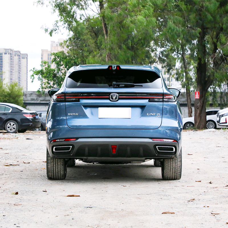 5 Seats Changan Uni-k New Energy Vehicles Gasoline Petrol Cars for Sale