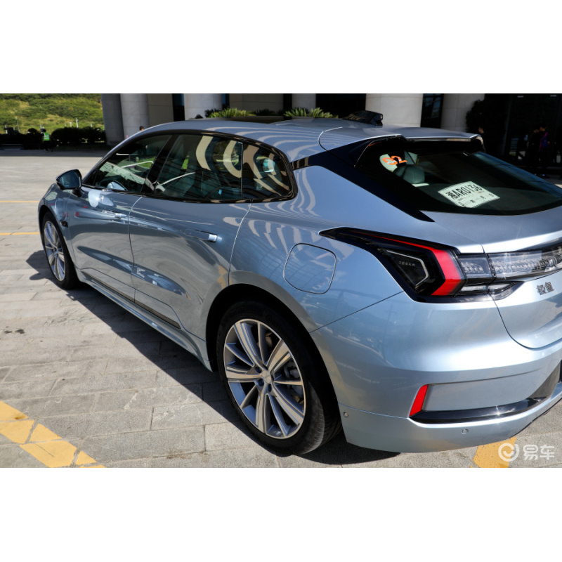 2022 Zeekr 001 546KM Full Wheel Drive 4WD Electric Vehicle