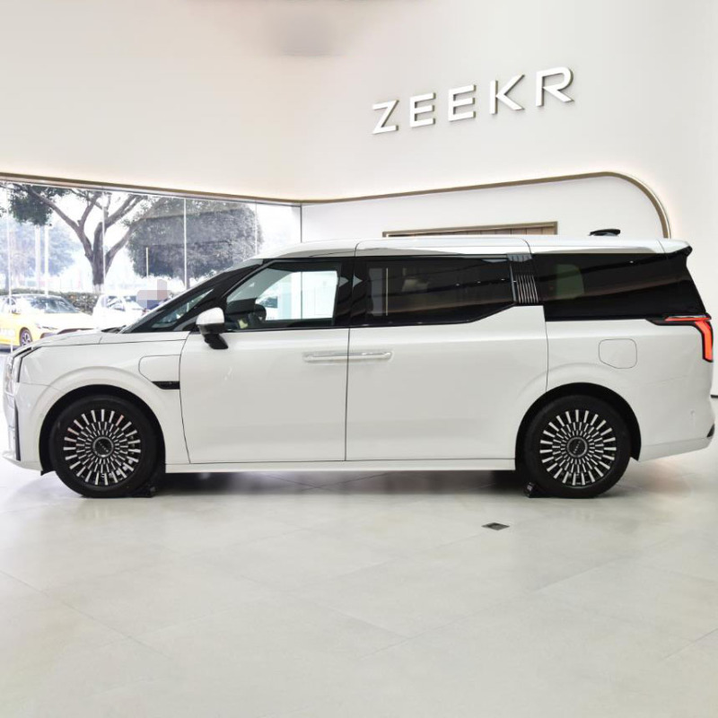 Long Bettery Life China Brand 6 Seat ZEEKR 009 Mpv New Energy Vehicles Electric Cars
