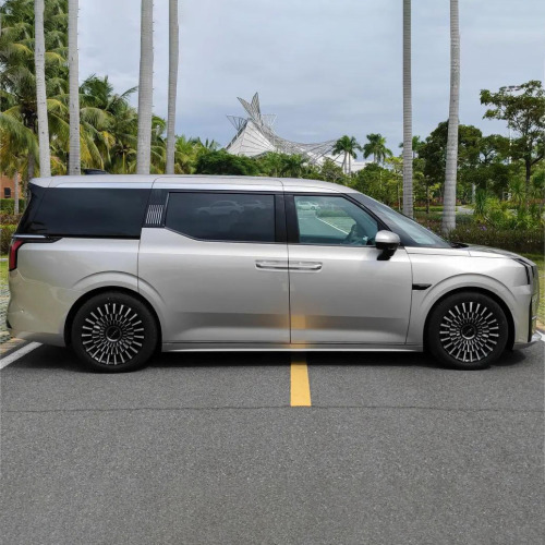 Best Selling China AWD 4WAD 702km Range Mpv Zeekr 009 New Energy Vehicles Electric Cars