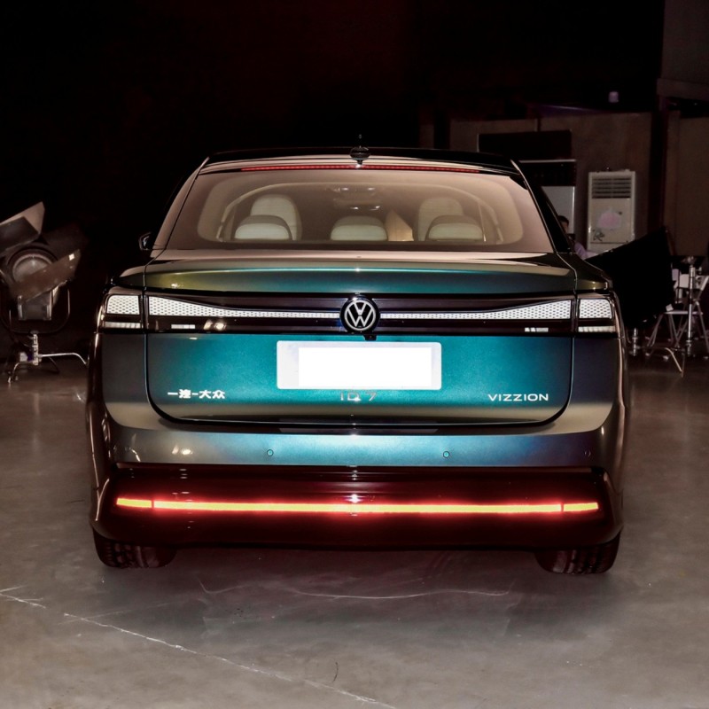 China New VW 150kw 642km Pro Edition Volkswagen ID 7 Vizzion Electric Cars For Sale