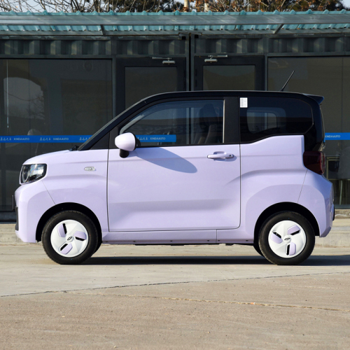 Chinese Hot Sell Low Price Minicar New Energy Vehicle Chery QQ Ice Cream Electric Car for sale