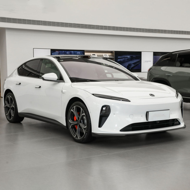Lower price NIO 4 Wheel Adult New Energy Vehicle Nio ET5 Electric New Cars