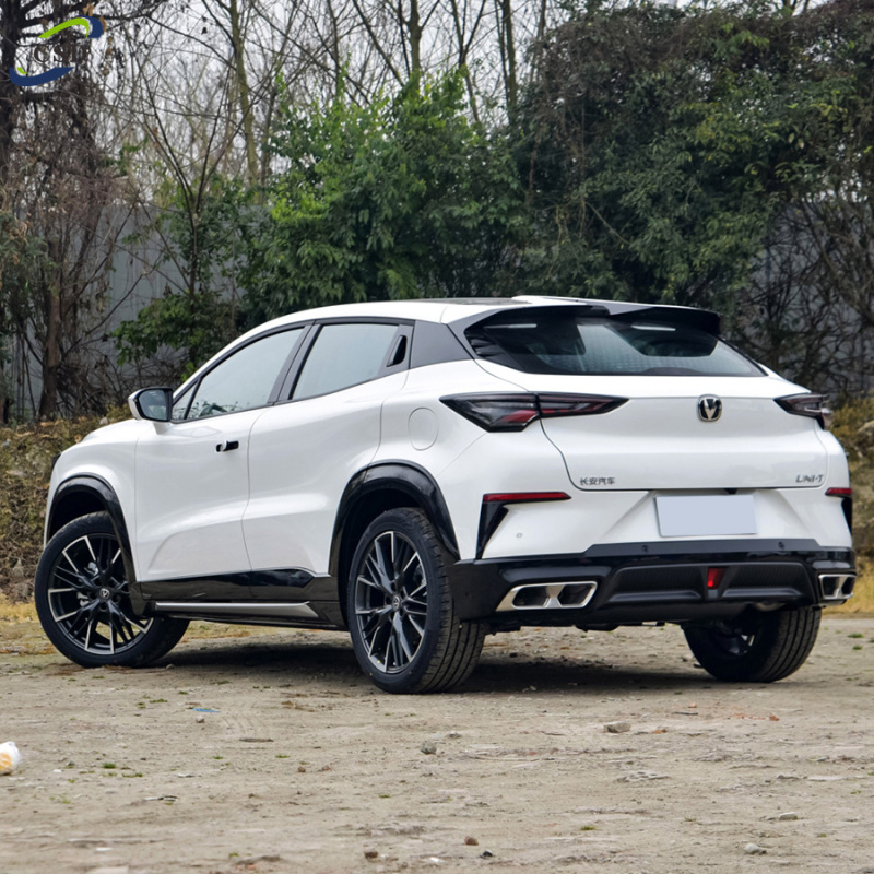 2023 Hot Selling Petrol Car Changan UNI-T Luxury Compact SUV Gasoline New Cars
