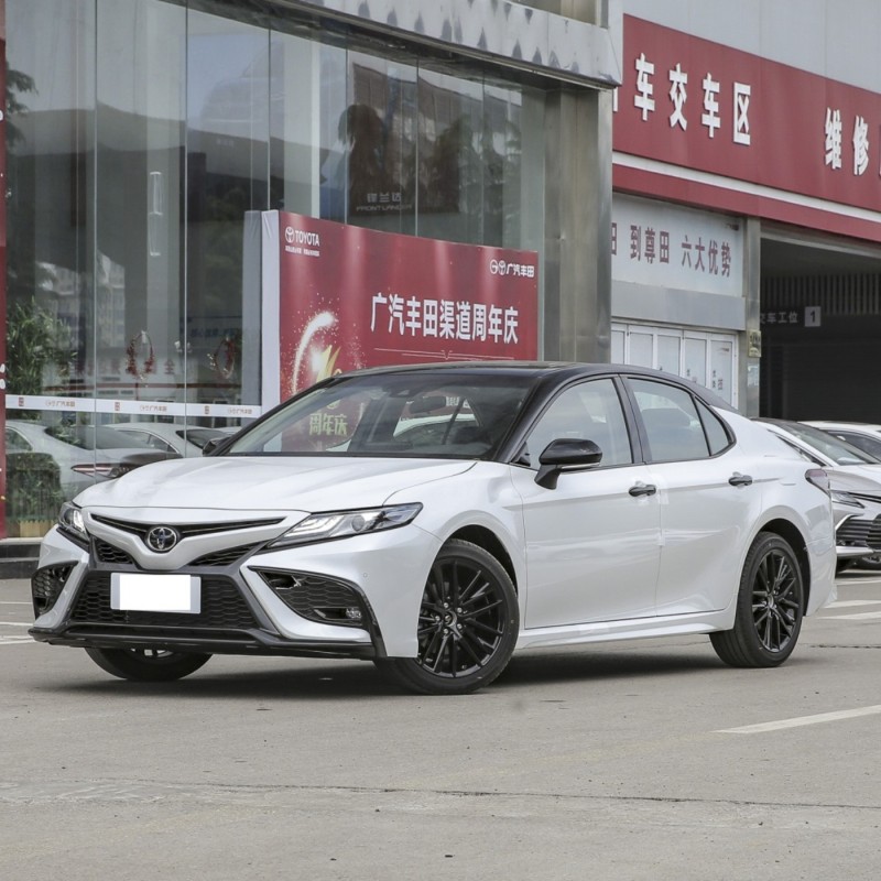 High Speed 4 Wheeler Sedan 2.5 Flagship New Gasoline Petrol Cars for Sale