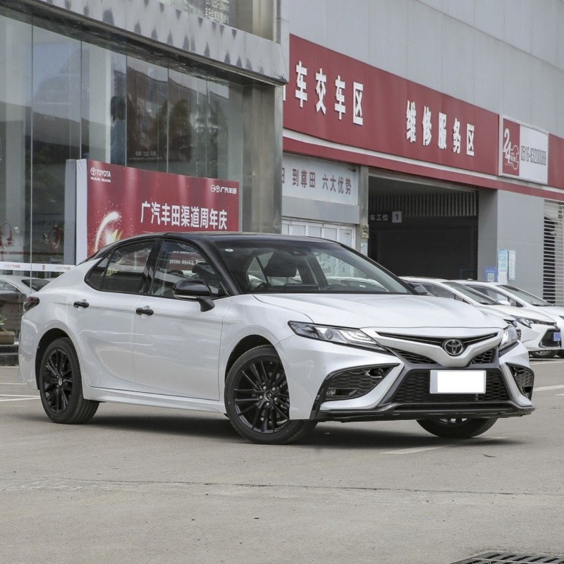 High Speed 4 Wheeler Sedan 2.5 Flagship New Gasoline Petrol Cars for Sale