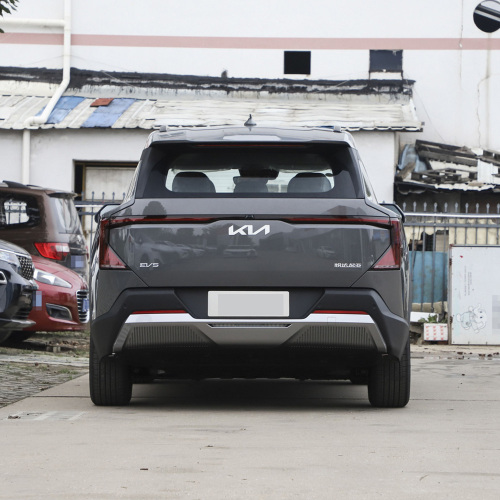 In Stock 2023 electric car KIA EV5 5 seat luxury SUV ev car 700km long range New Energy electric vehicle KIA EV5 for adult