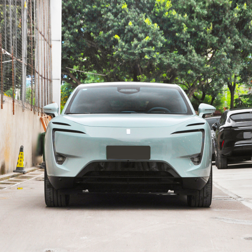 Brand New 4WD Changan Avatr 11 555 680Km 4 Wheel New Energy Electric Vehicle Avatr 11 Ev Car With Catl Battery Huawei System