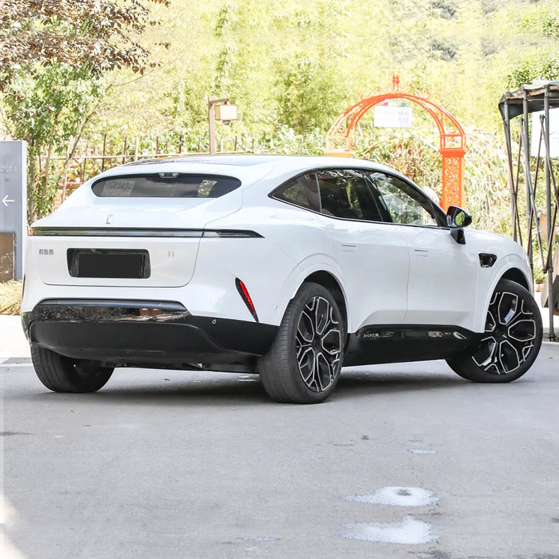 2023 Hot Selling Avatr 11 12 Electrico Car 630KM 730KM EV Electric Cars Changan Huawei Avatr 11 New Energy Vehicles For Sale