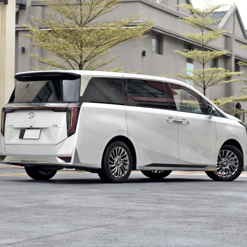 2023 MPV GAC Trumpchi M8 2.0T 7Seats FWD Petrol Gasoline Hybrid Car for sale