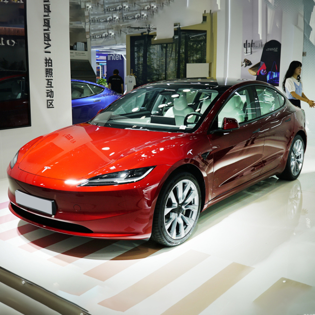 2023 New 4WD Adult 4 Wheel Tesla Model 3 Electric Cars New Energy Vehicles