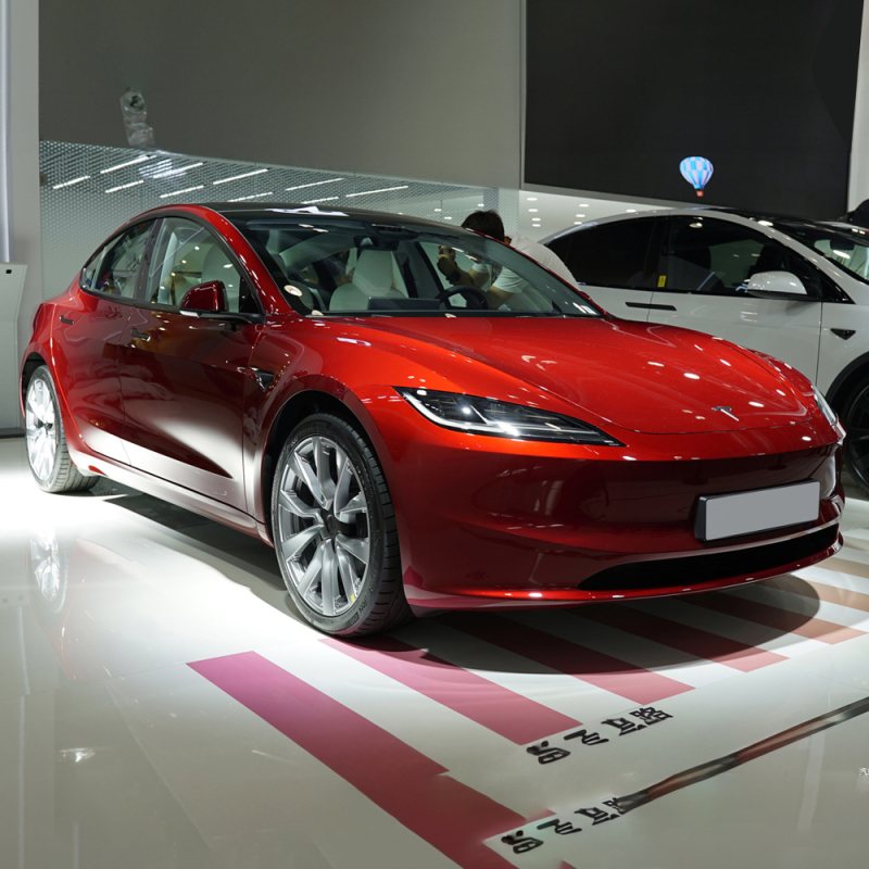 2023 New 4WD Adult 4 Wheel Tesla Model 3 Electric Cars New Energy Vehicles