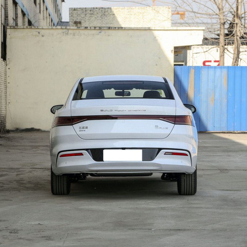 BYD 4door 5 Seaters Electric Car BYD Qin Plus Dm-i EV Plug In Hybrid Car For Sale