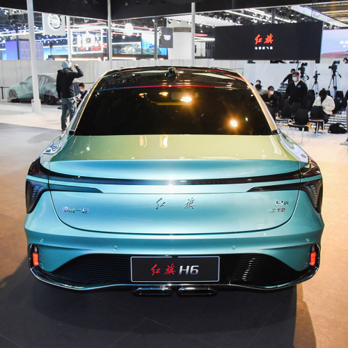 In Stock 2023 High Speed Hongqi H6 2.0T Medium Sedan 252 Hp Petrol Vehicle Gasoline Car