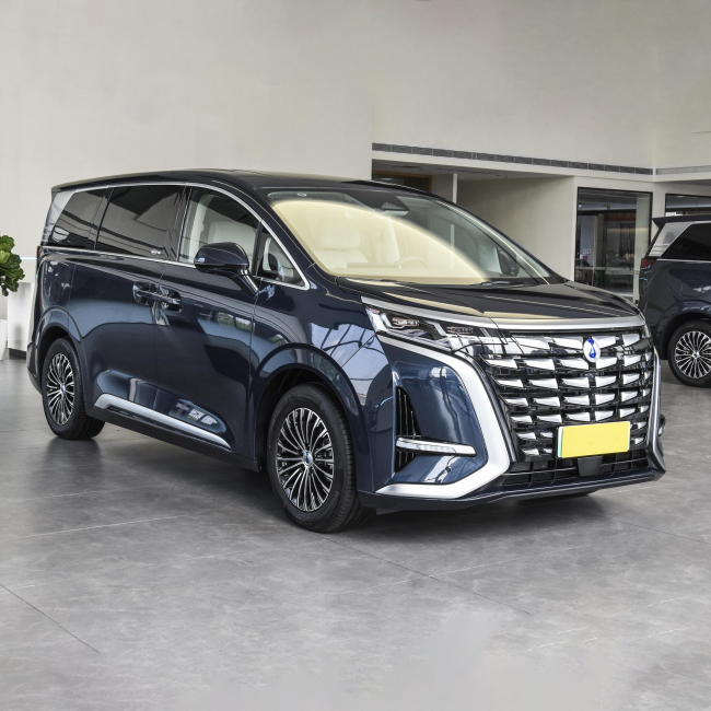 2023 Tengshi D9 600km Mpv New Energy Vehicle BYD Denza D9 Electric Cars Made In China