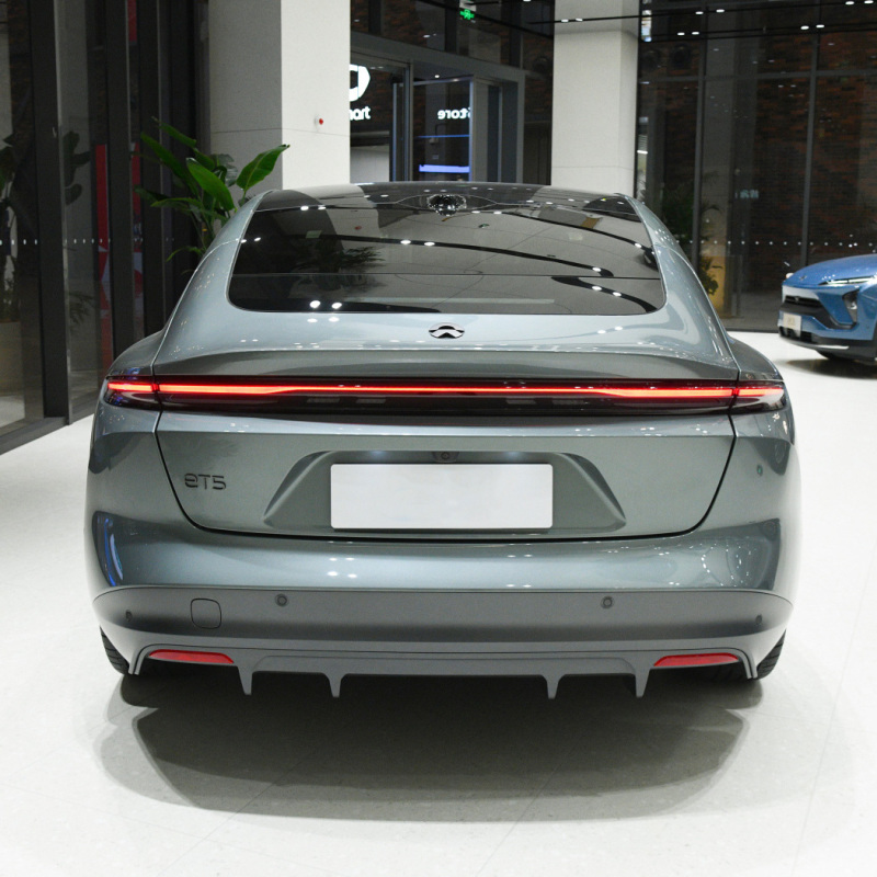 2023 Cheap Nio ET5 EV New Energy Vehicle Electric Nio New Car Made In China