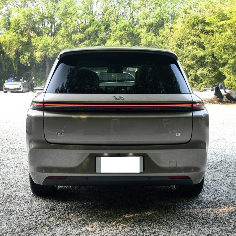 High Speed Lixiang One L8 2023 154hp 4WD Max Auto Ev Cars Li L8 New Energy Vehicles