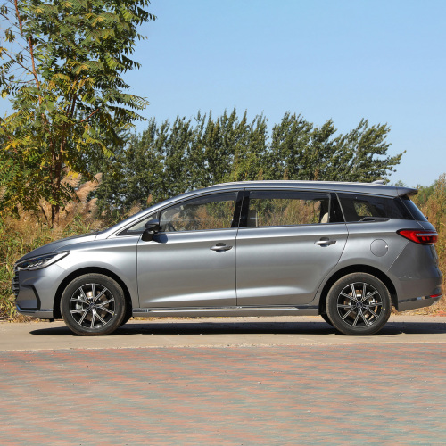 Hot Selling Fast Speed 6 7Seat 2wd Byd Song Max DM-i Hybrid MPV New Electric Cars